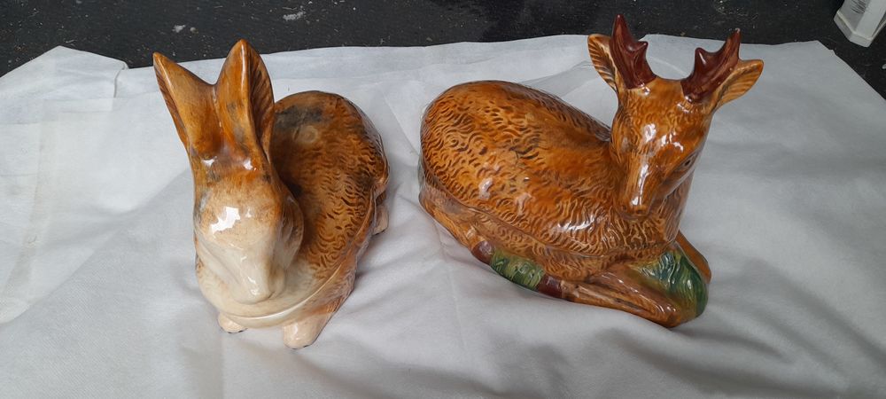lapin et / ou chevreuil en fa&iuml;ence Décoration
