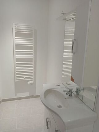  Appartement à louer 1 pièce 31 m²