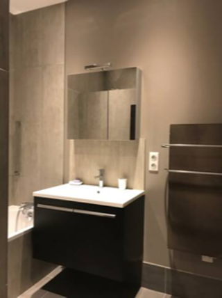  Appartement à louer 4 pièces 116 m² Grenoble