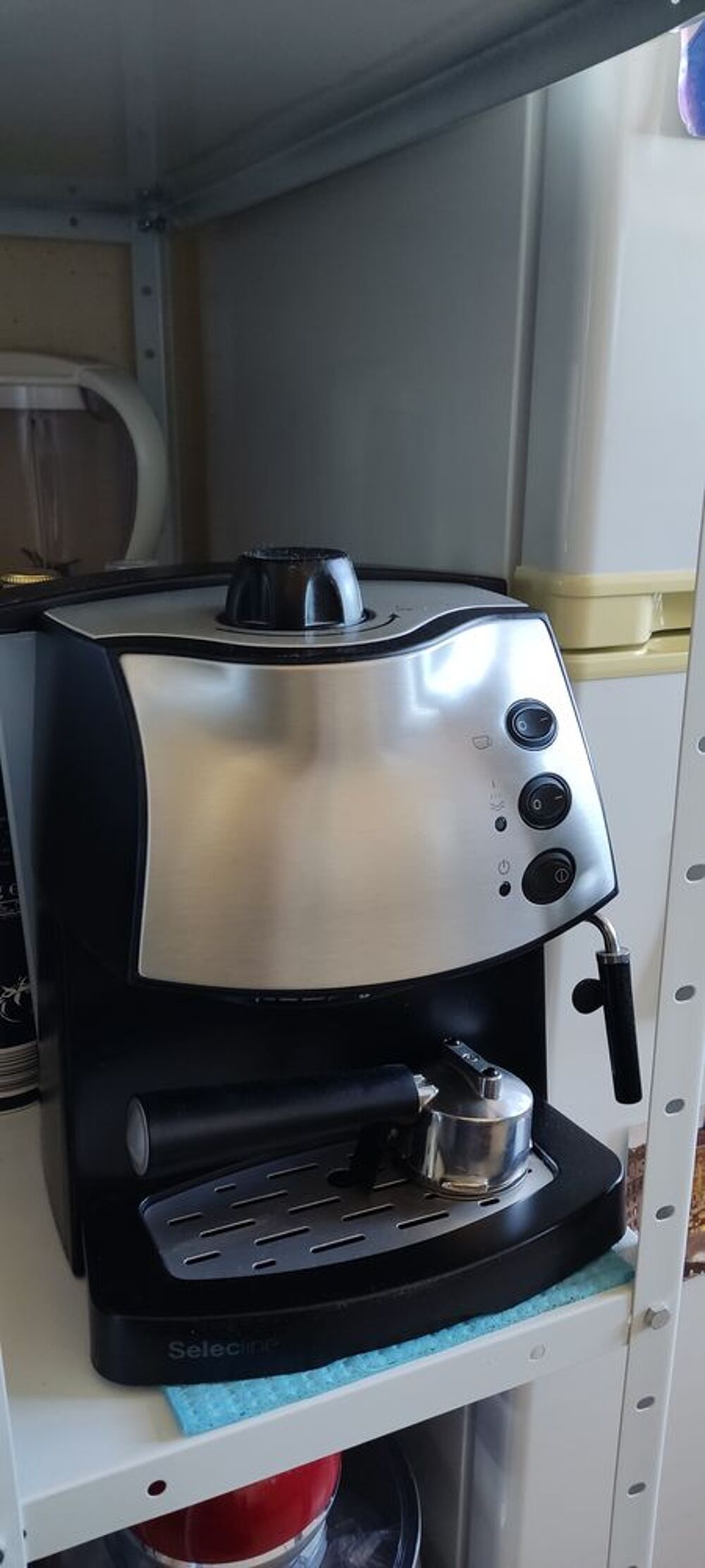 Machine &agrave; Expresso Cappuccino etc, &eacute;tat neuf Electroménager