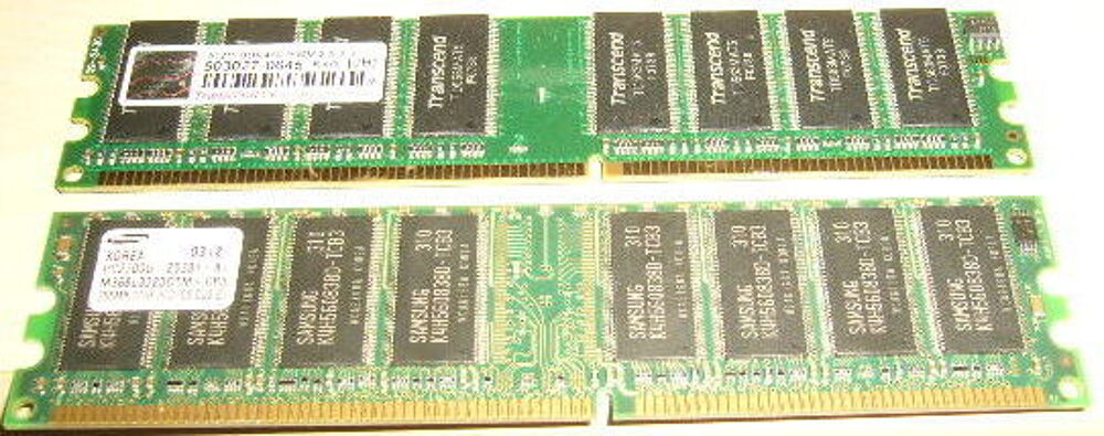 2 barettes memoire RAM pour pc port. AMILO L6820 Matériel informatique
