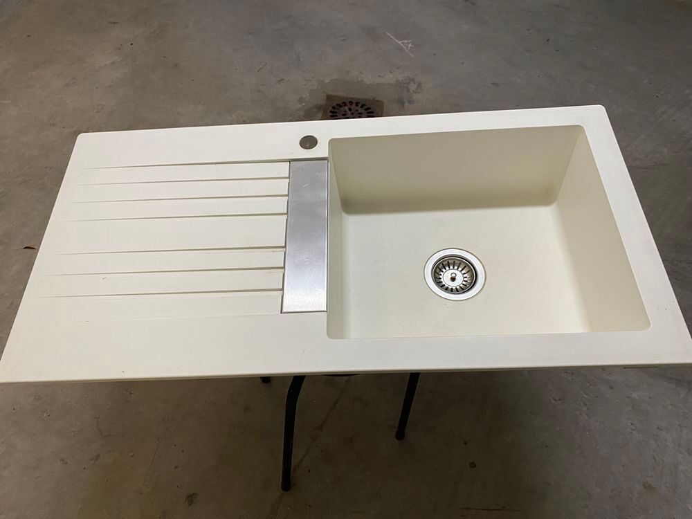 EVIER EN RESINE Electrom�nager