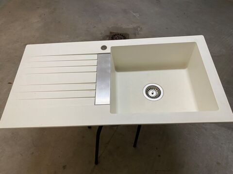 EVIER EN RESINE 15 Les Trois-�lets (97)