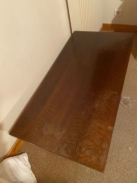 TABLE BASSSE EN BOIS 
30 Lamballe (22)