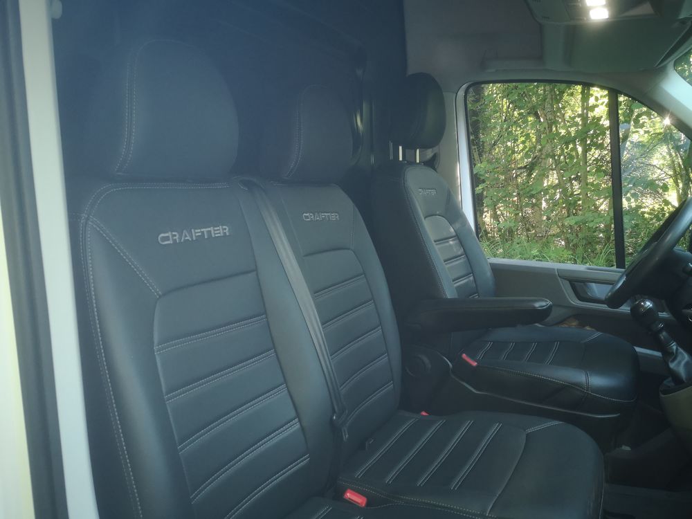 Crafter CRAFTER VAN 30 L3H3 2.0 TDI 140 CH BUSINESS LINE 2020 occasion 71500 La Chapelle-Naude