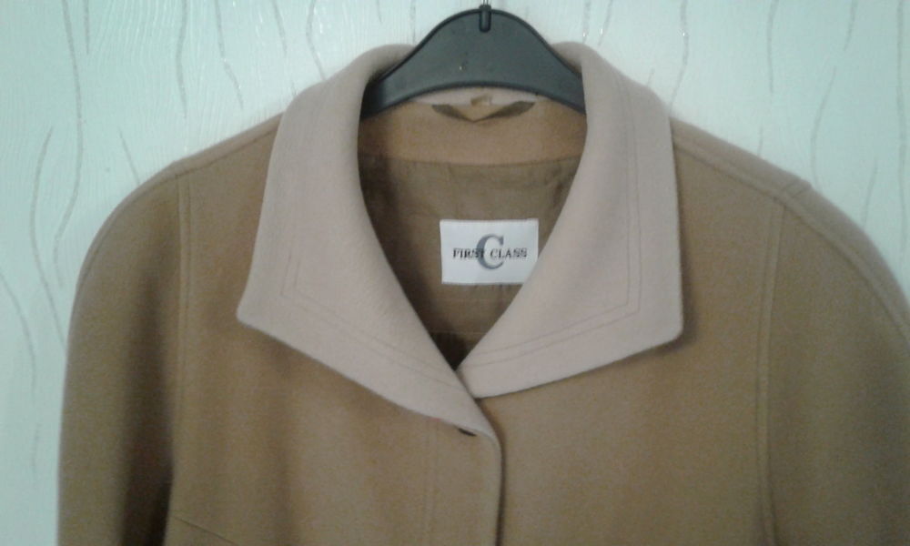 Manteau lainage T. 42 Vêtements