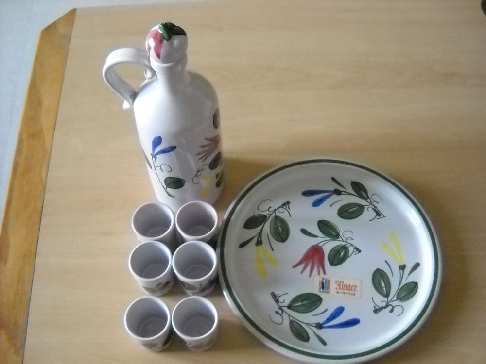 SERVICE A LIQUEUR Cuisine