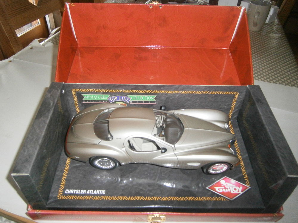 RARE CHRYSLER "ATLANTIQUE" CONCEPT CAR RETRO 1/18 
