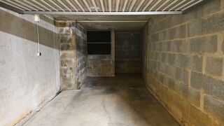  Parking / Garage à louer 20 m² Rennes