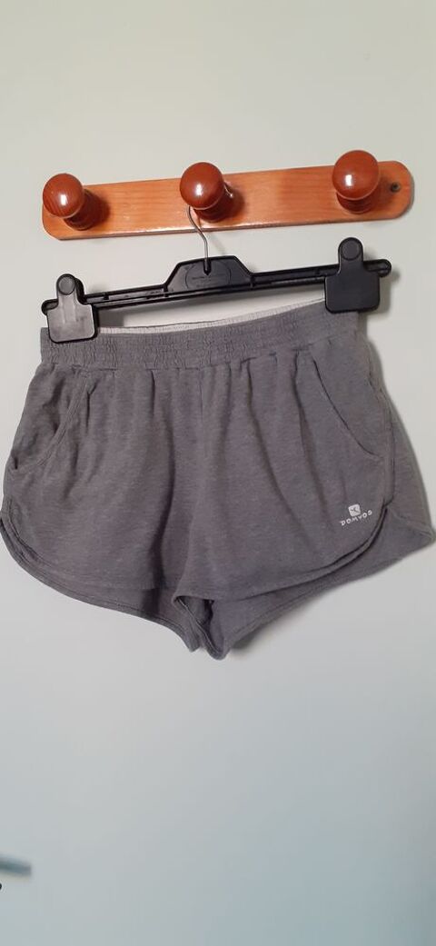 Short fille 14 ans 3 Grisolles (82)