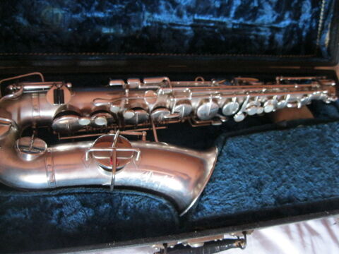 saxophone alto buescher elkart true tone 1000 La Rochelle (17)