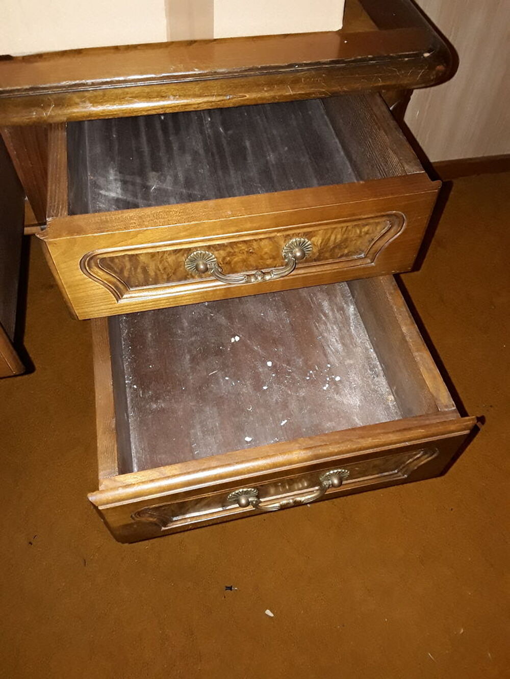 GRAND BUREAU ANCIEN Meubles