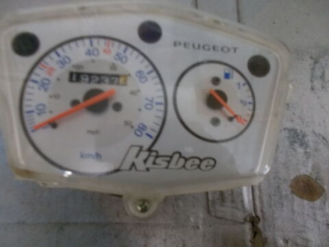 Pi&egrave;ces et &eacute;quipements Moto - Scooter - Quad Pi&egrave;ces et &eacute;quipements Moto - Scooter - Quad  occasion Abilly 37160