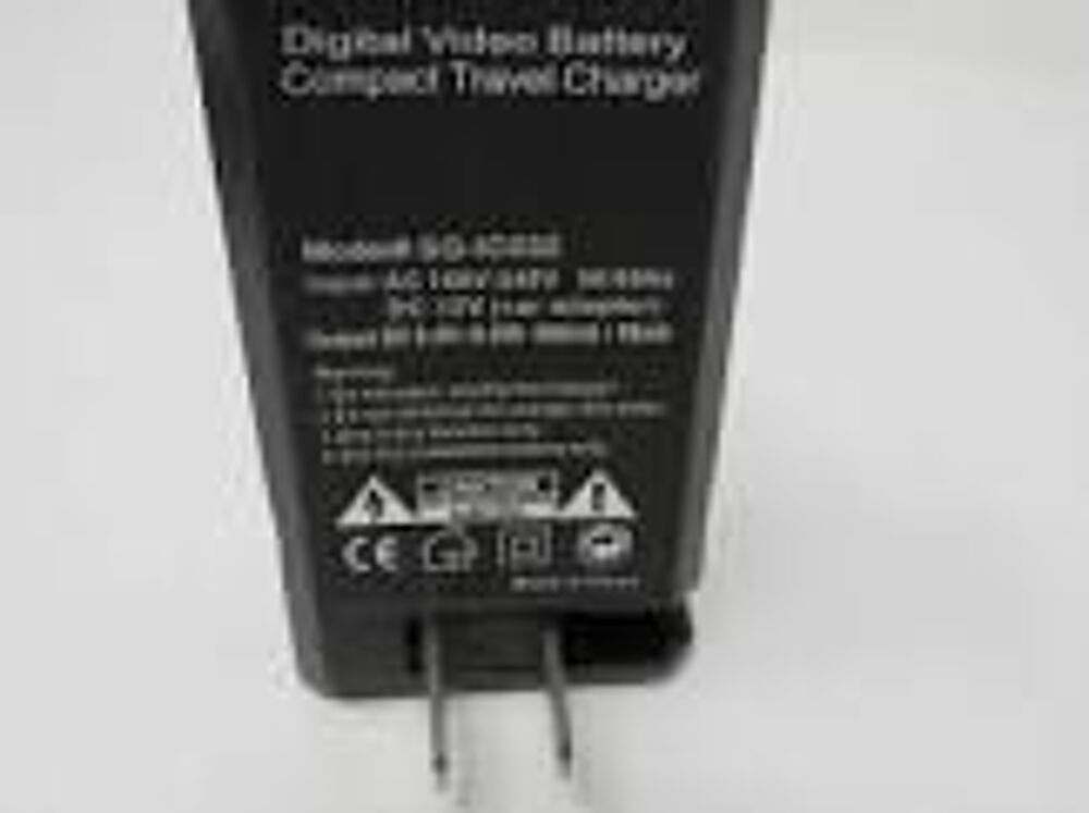 DIGITAL VIDEO BATTERY COMPACT TRAVEL CHARGEUR SG-IC032 Photos/Video/TV