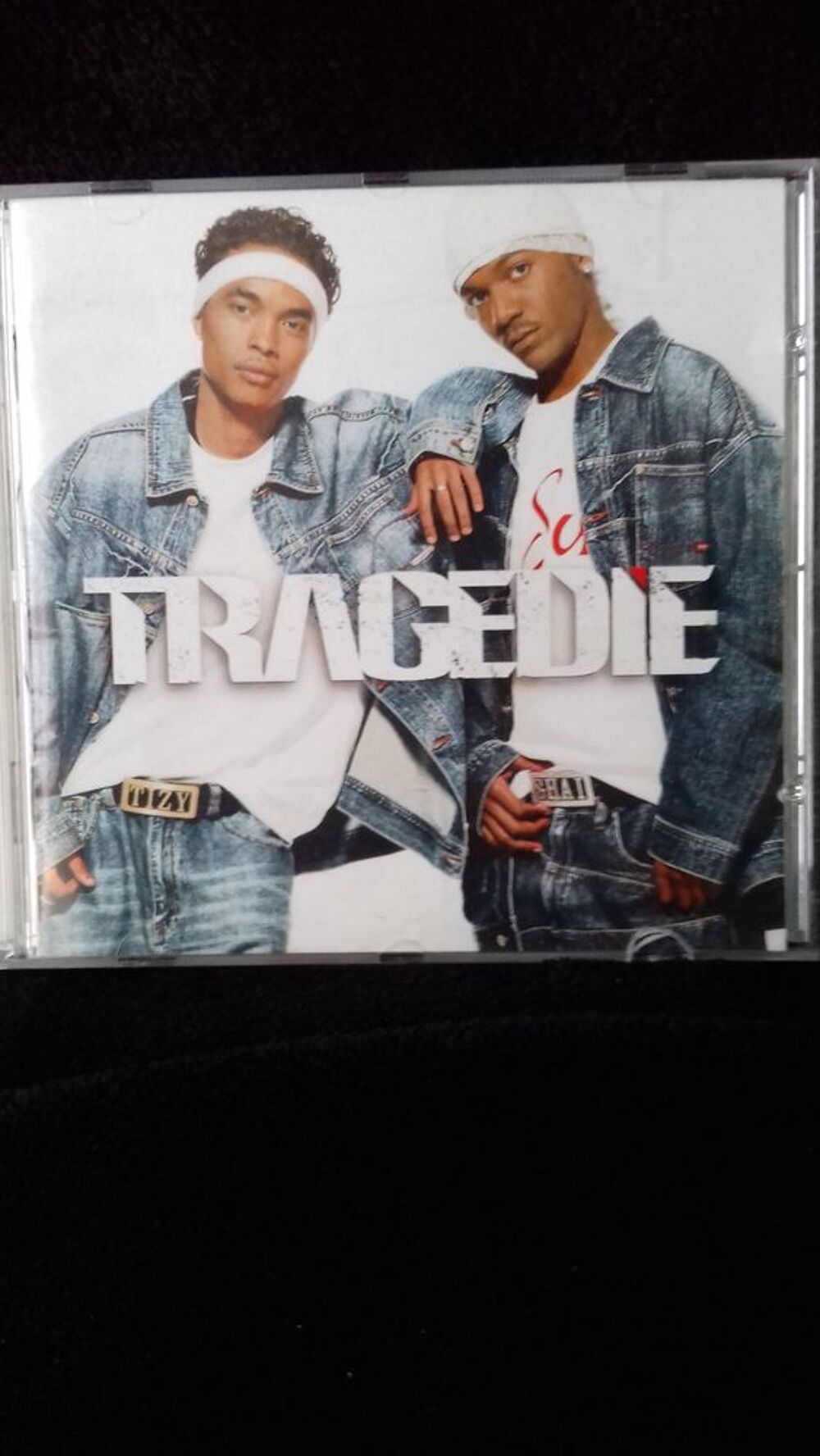 UN CD DE MUSIQUE CD et vinyles