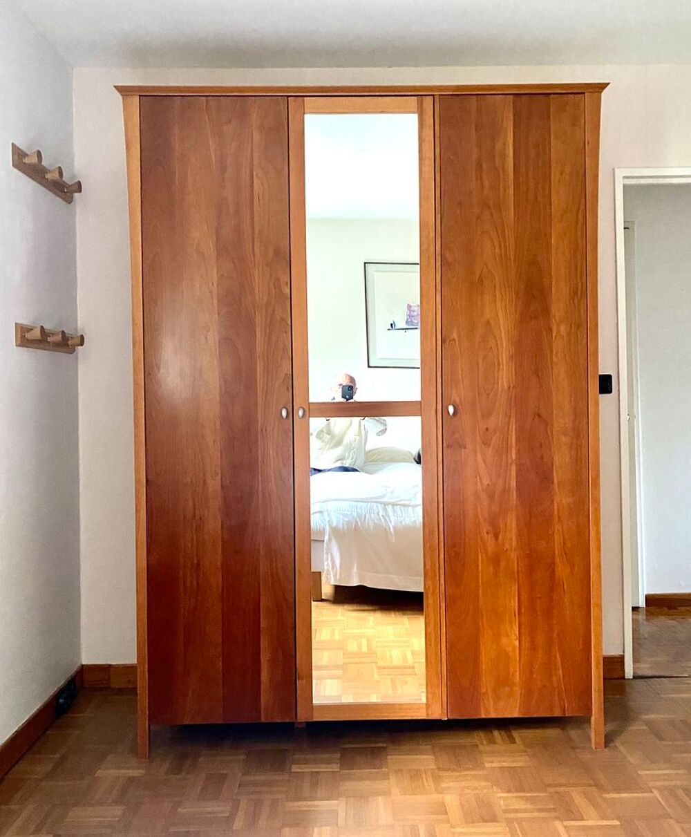 armoire "BoConcept" gamme Transit. Meubles