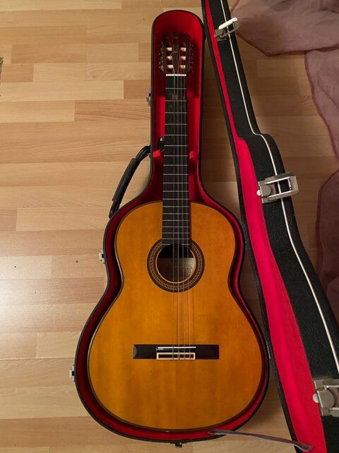 Guitare classique Yamaha G240 II 150 Annecy (74)