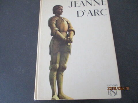 Livre  collection JEANNE D ARC 25 Castres (81)