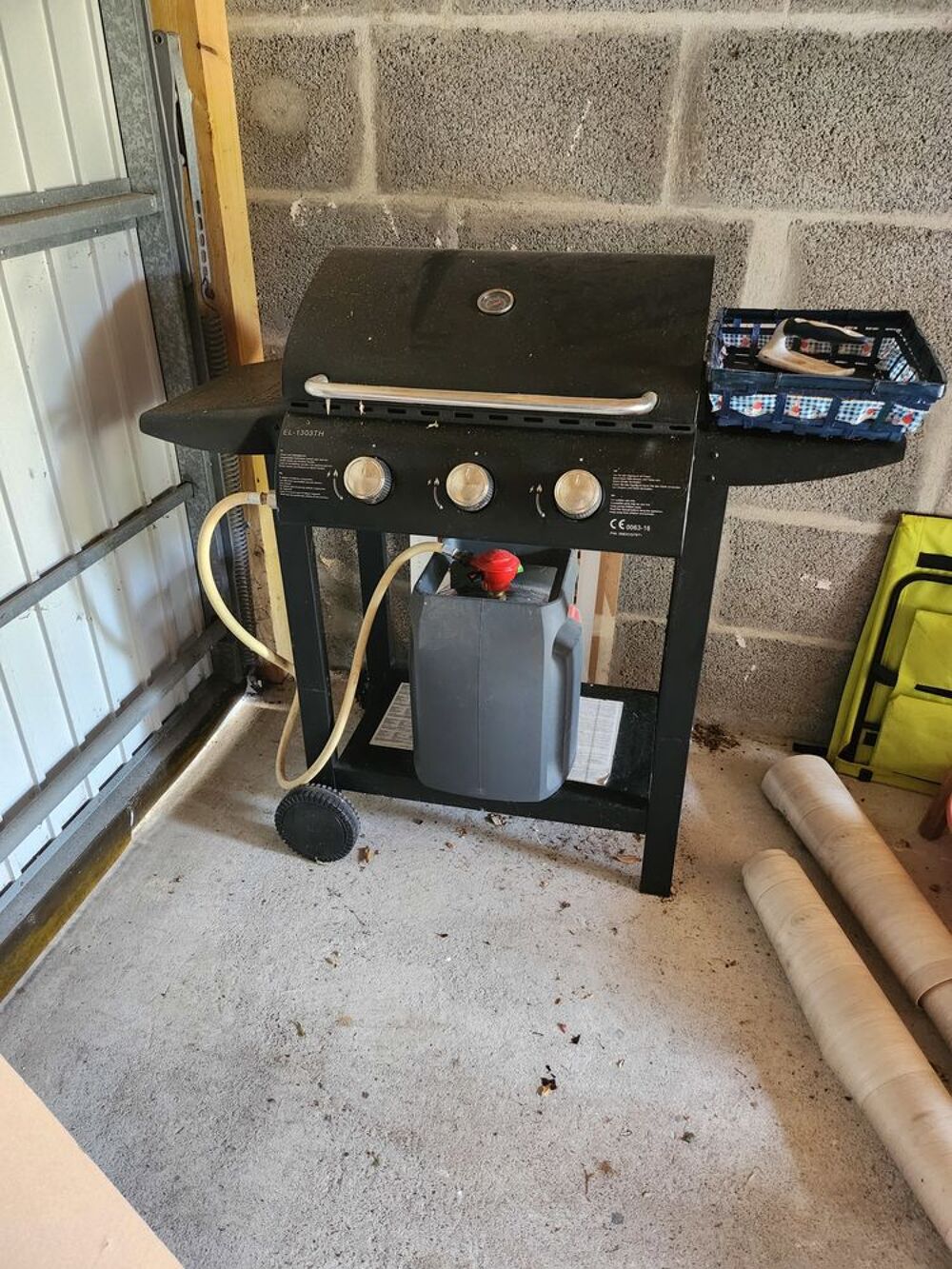 Barbecue gaz avec boutei?le Jardin