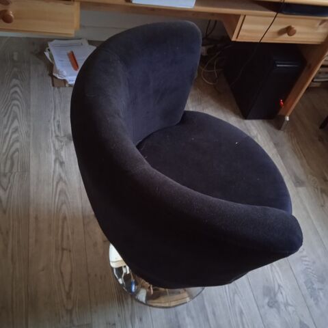 Grand Fauteuil pivotant noir 360° pied inox il fait 78 cm  70 Saint-Rambert-d'Albon (26)