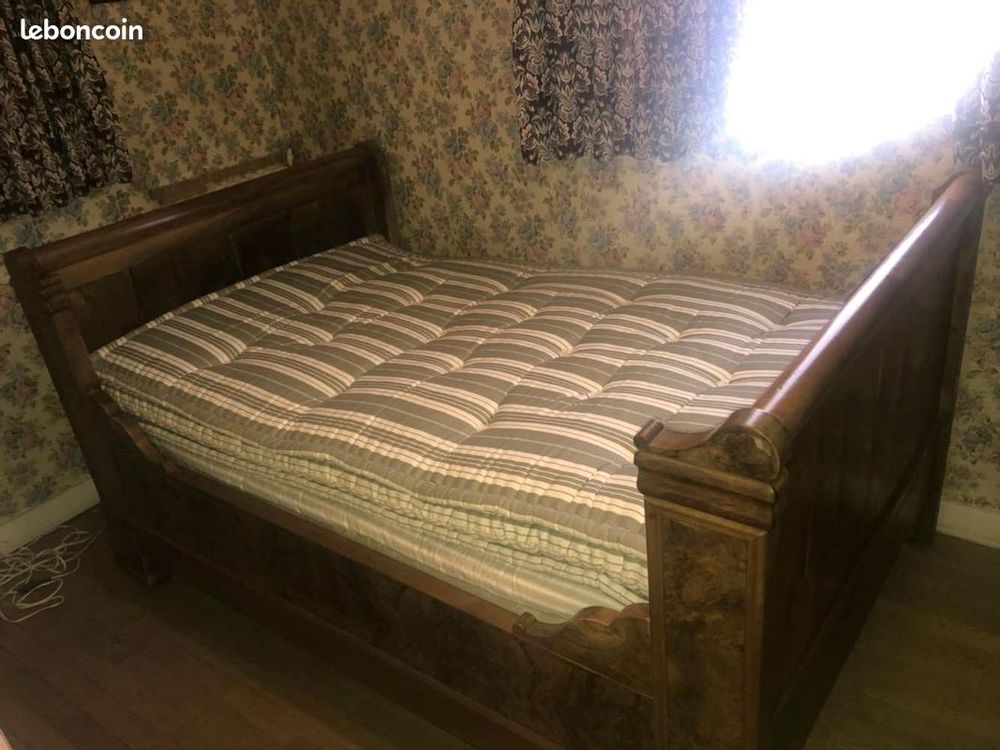 Ensemble chambres &agrave; coucher Meubles