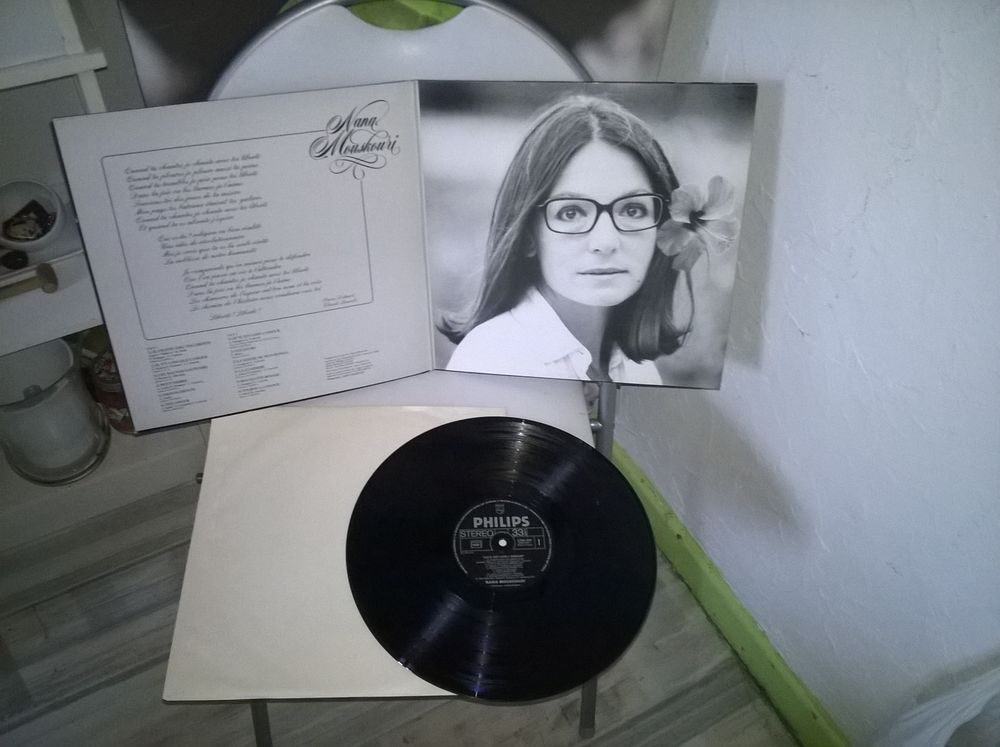 Vinyle Nana Mouskouri
Je Chante avec toi Libert&eacute;
1981 CD et vinyles