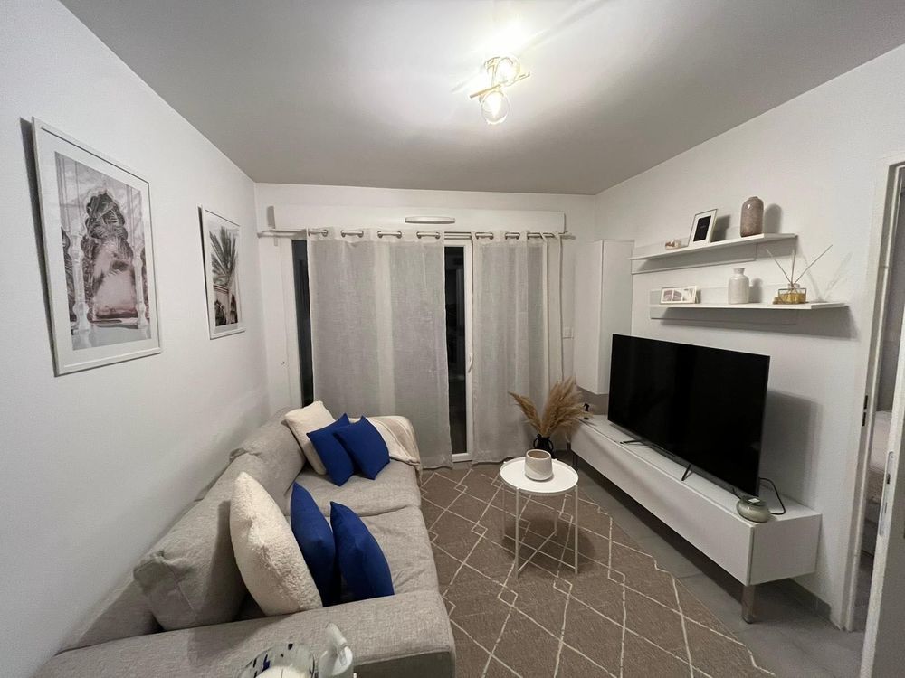Location Appartement Superbe T2 meublé récent avec terrasse de 15 m², Toulon