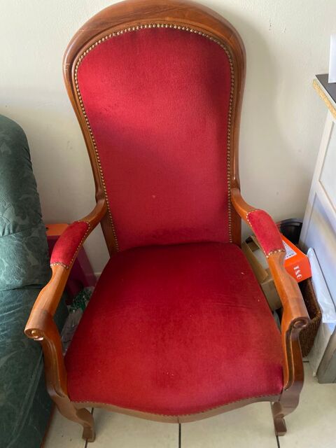 fauteuil voltaire 60 Saint-Gilles (30)