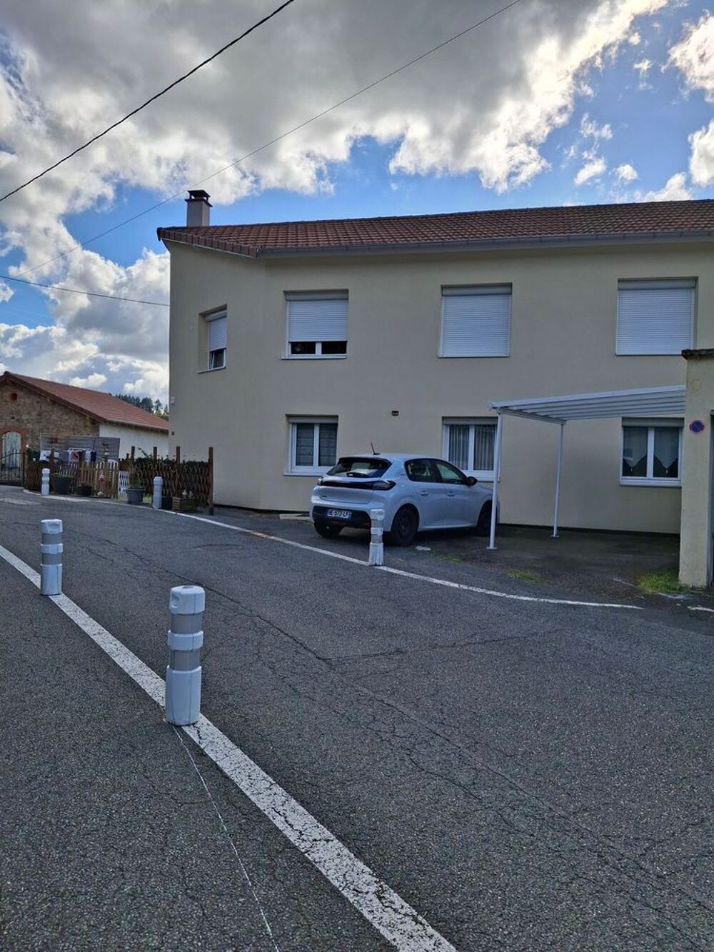 Vente Maison Maison de campagne rénovée  au calme Saint-bonnet-le-troncy