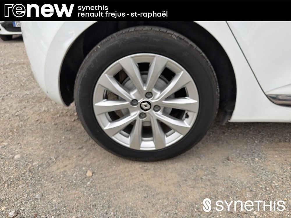 Clio V Clio E-Tech full hybrid 145 Evolution 2022 occasion 83600 Fr&eacute;jus