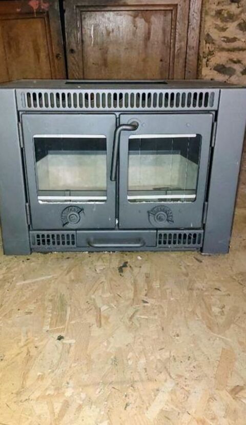  Insert � bois jamais servi 50 Anchamps (08)