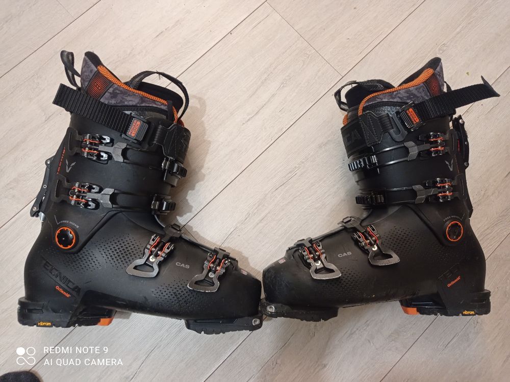  Chaussures de ski Technica COCHISE LIGHT Sports