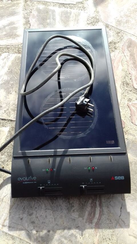 plaque de cuisson vitro 25 Vendeuvre-du-Poitou (86)