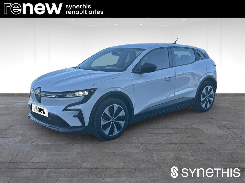 M&eacute;gane Megane E-Tech EV60 130ch super charge Evolution ER 2023 occasion 13200 Arles