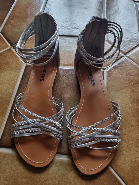 Paire de sandales Creeks argent� pour femme taille 39 2 Vulbens (74)