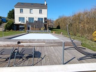  Maison � vendre 9 pi�ces 210 m�