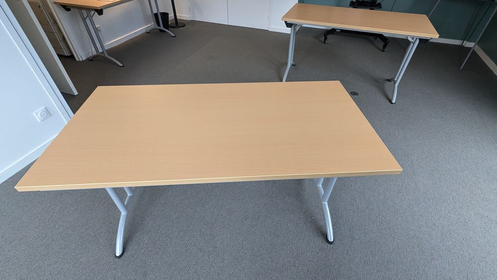 Tables de r&eacute;union pliantes Meubles
