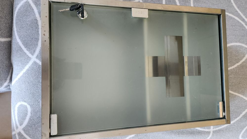 Armoire &agrave; pharmacie Meubles