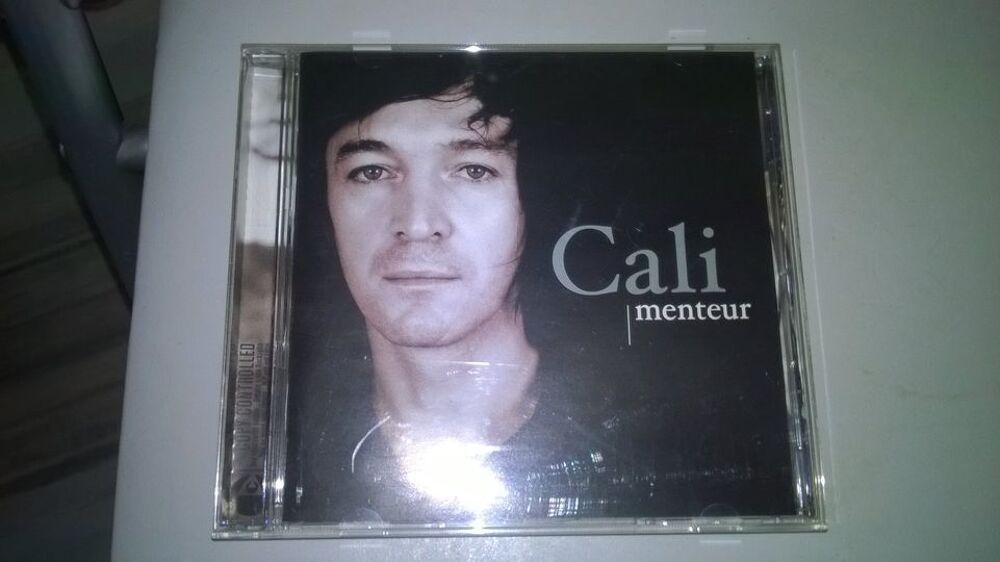 CD Menteur 
Cali
2005
Excellent etat CD et vinyles