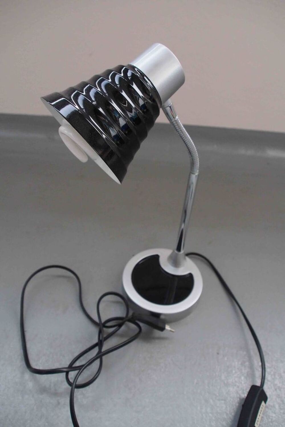 LAMPE DE BUREAU Electroménager