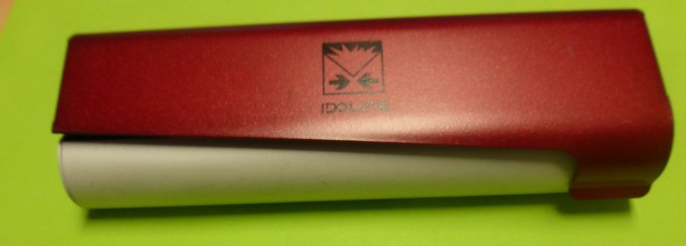 ETUI A LUNETTE rouge Bijoux et montres