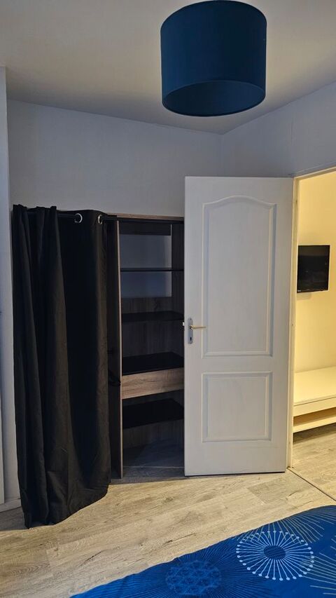  Appartement  louer 2 pices 30 m Srignan