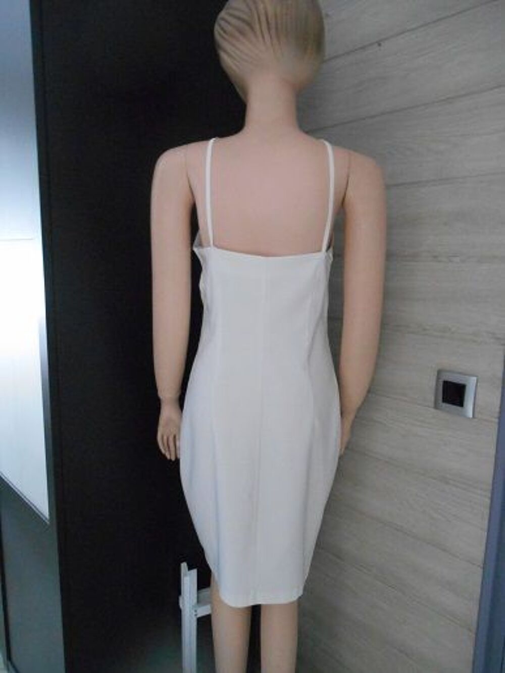 ROBE &eacute;t&eacute; , blanche , MORGAN 38/40 Vêtements