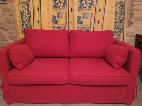 Canap� tissus couleur framboise 0 Boisseron (34)