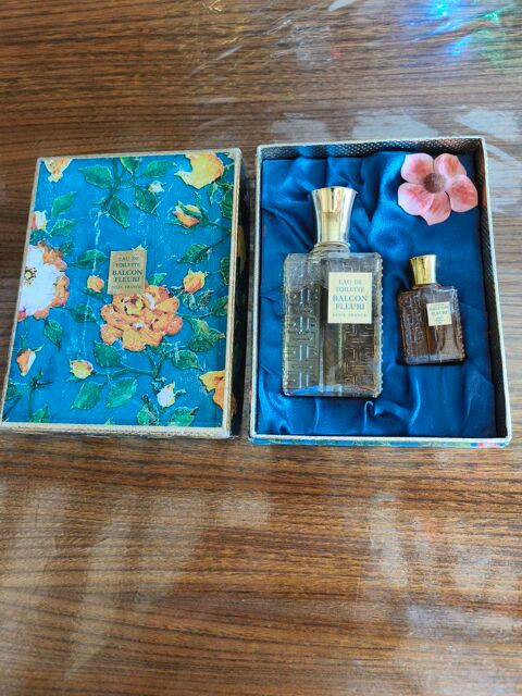 Cadeau NOËL PARFUM+EAU DE TOILETTE 0 Bassussarry (64)