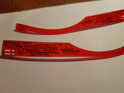 Dilem branches de lunette rouge 12 Maureillas-las-Illas (66)