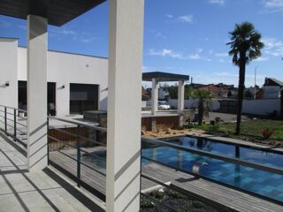  Maison � vendre 5 pi�ces 196 m�