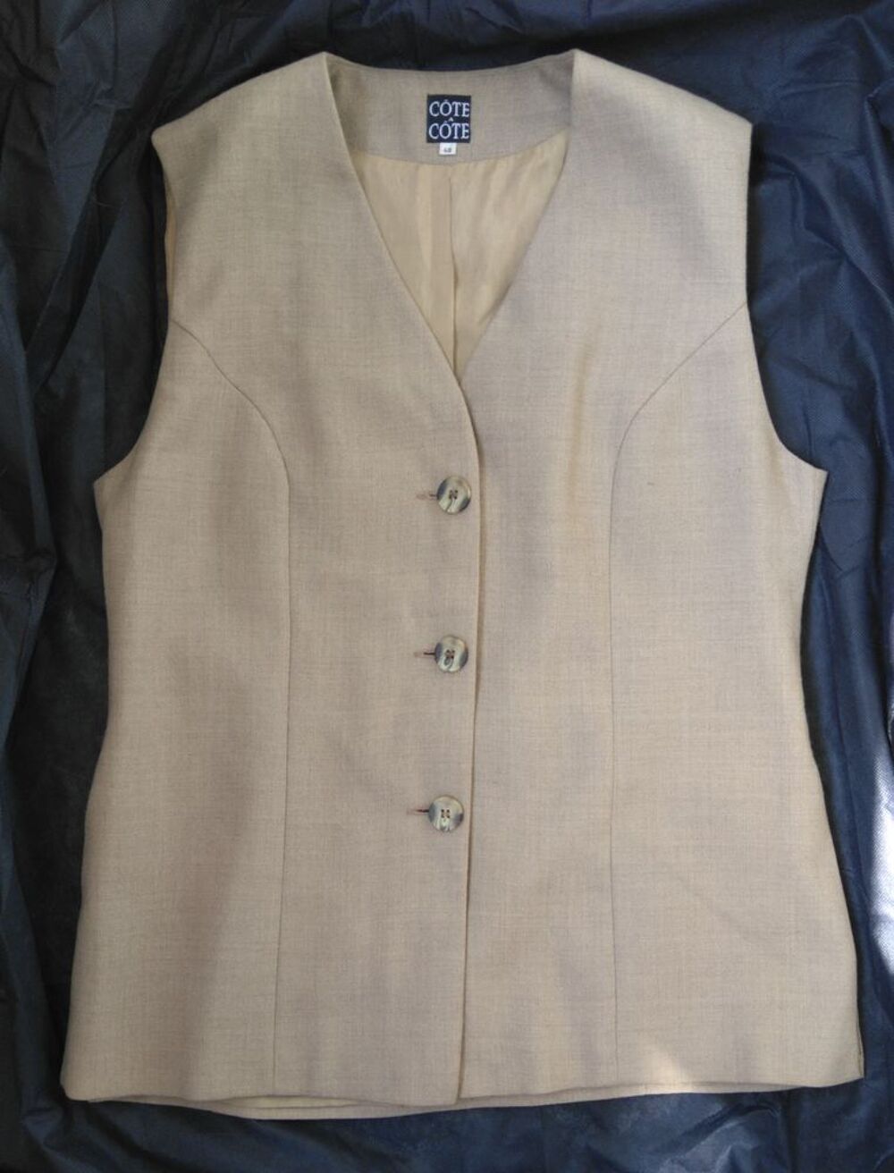 Gilet sans manche T. 40 beige - c&ocirc;te &agrave; c&ocirc;te Vtements