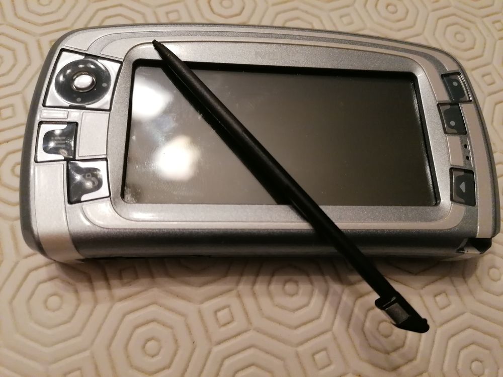 smarphone nokia 7710 Photos/Video/TV