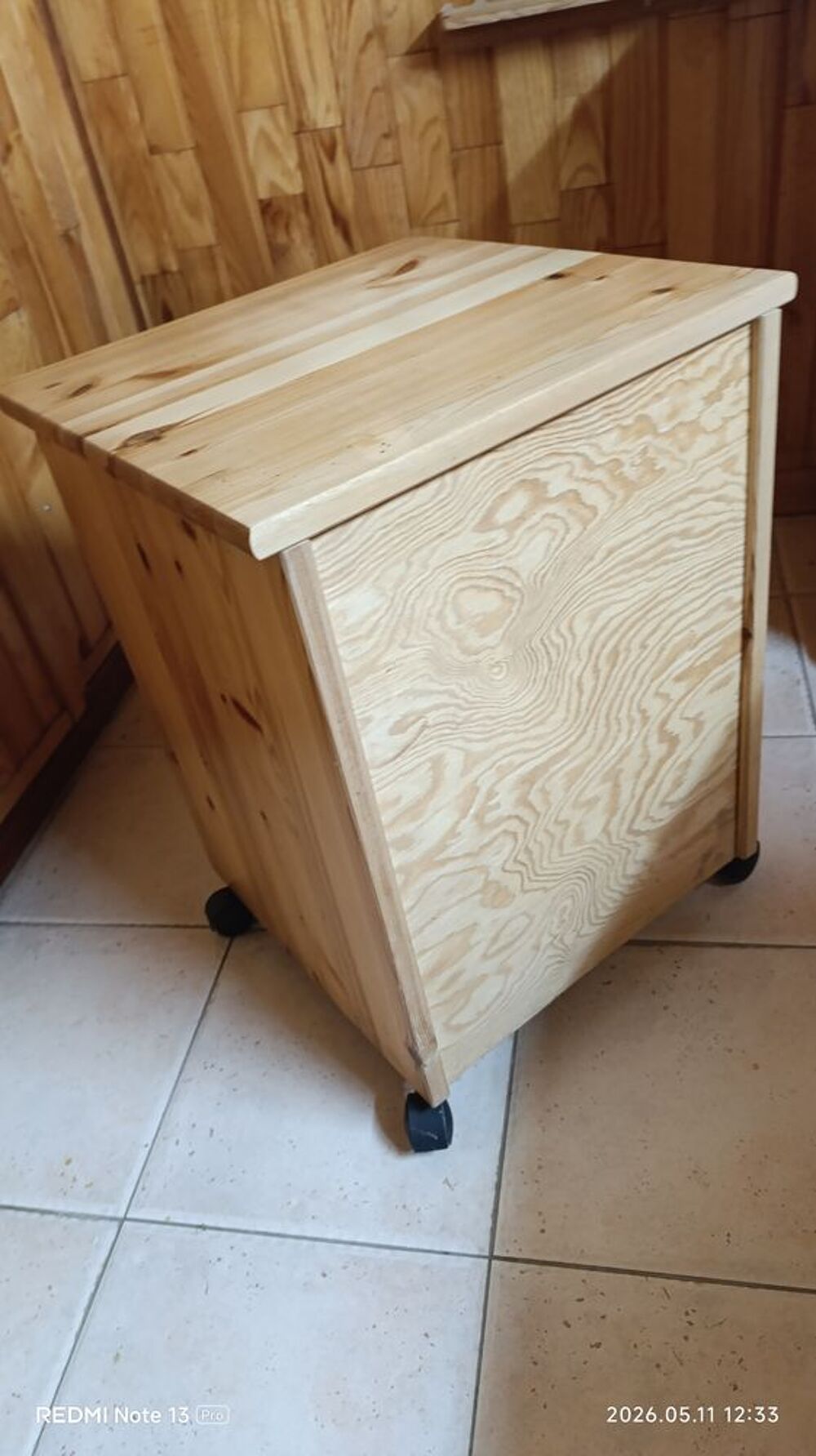 Caisson 3 tiroirs pin massif Bureau ou Chevet Meubles